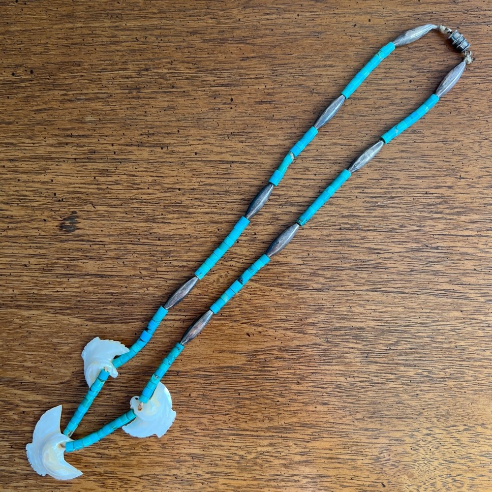 Southwestern Turquoise Heishi Bird Fetish Necklace MOP Shell Eagle Vintage - Picture 10 of 11